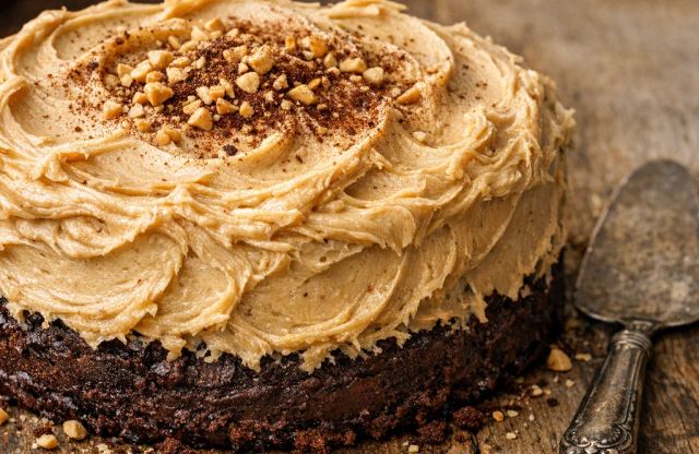 Fluffy Peanut Butter Frosting