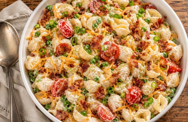 Creamy Bacon Ranch Pasta Salad
