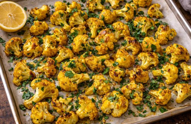 Roasted Cauliflower with Turmeric